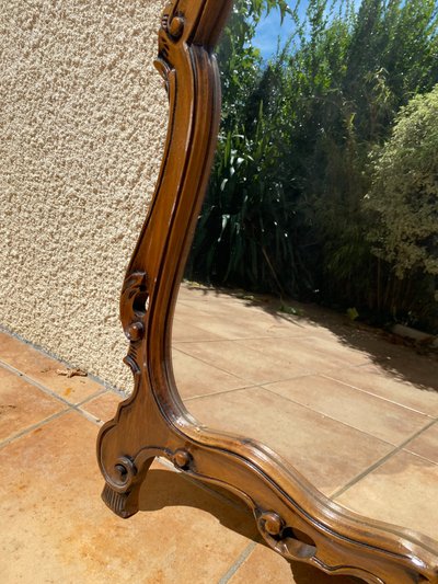 Miroir de style Rocaille en bois sculpté, Circa 1960 - 80x135 cm