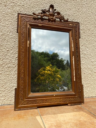 Miroir rectangulaire en bois à fronton ajouré, style Louis XVI, XIXème - 60 x 90cm