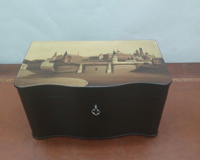 Russian tea box.