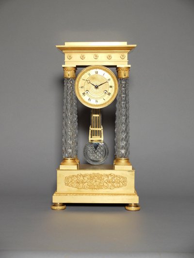 Pendeluhr Charles X aus Bronze und Kristall