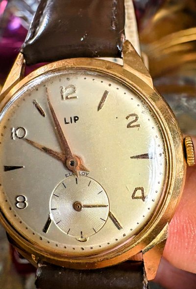 LIP Elgiloy Uhr aus 18k Gold - emblematisches Modell aus den 1950er Jahren in Originalverpackung