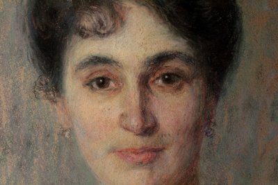 Pastel portrait of a woman signed André Davids born 1870