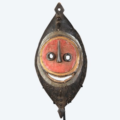 Garra mask - Sepik, Papua New Guinea
