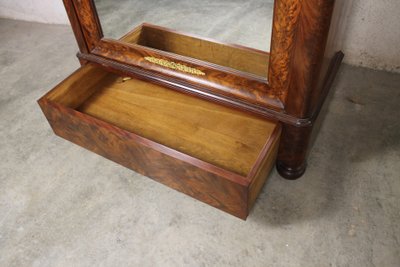 Armoire in mogano e bronzo con grande specchio e cassetto XIX secolo Periodo della Restaurazione