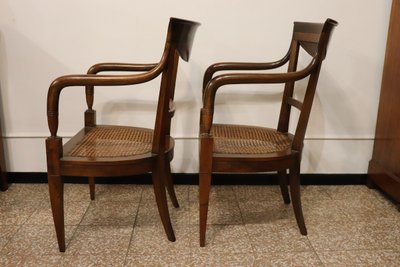 Antike Armlehnstühle aus Nussholz & Wiener Sraw, 2er Set