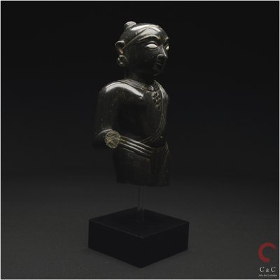 India, State of Gujarat, Medieval period, 15th century, Representation of Krishna, Black marble