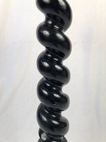 Colonne torse en bois laqué noir
