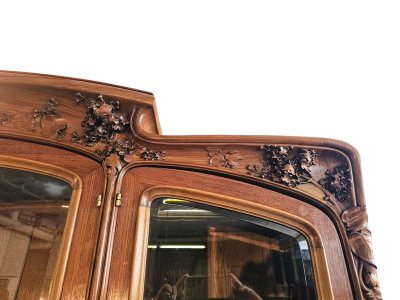 Biblioteca Art Nouveau Louis Majorelle "Lilas