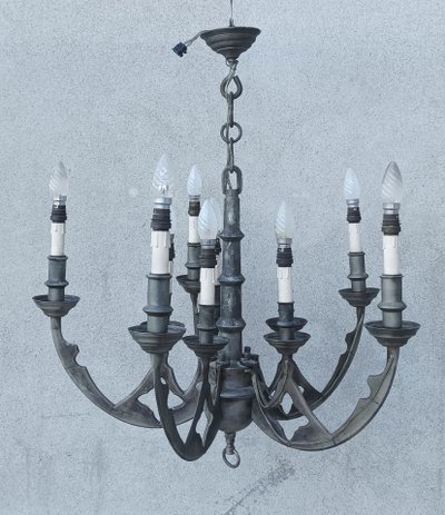 10-arm pewter Gothic-style chandelier