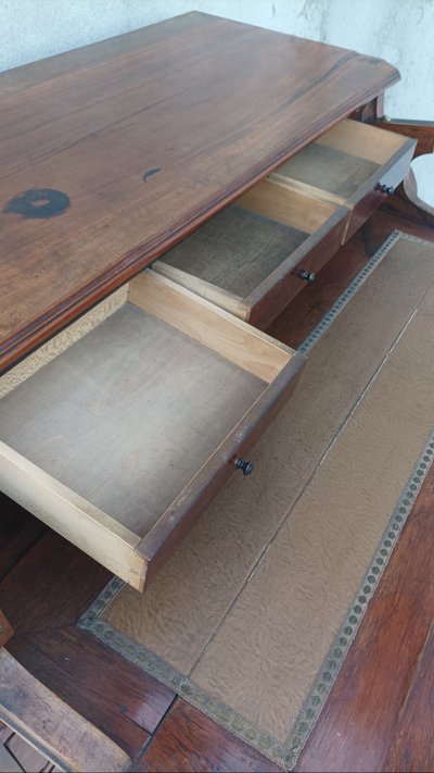 Commode secrétaire Louis Philippe en noyer