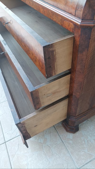 Commode secrétaire Louis Philippe en noyer