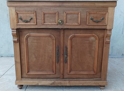 Walnut vanity unit