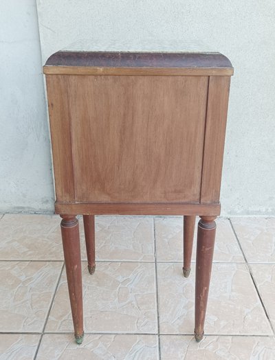Louis XVI bedside table in burr cedar