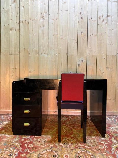 Bureau laqué noir de style Art Déco et sa chaise 