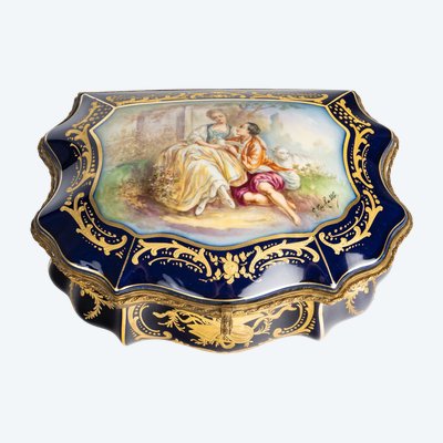 A Sèvres porcelain jewelry box, late 19th century