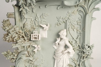 Una fioriera Wedgwood, fine del XIX secolo