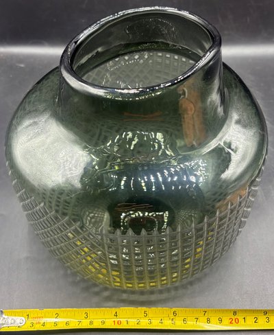 BAROQUE VASE