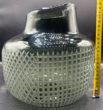 BAROQUE VASE