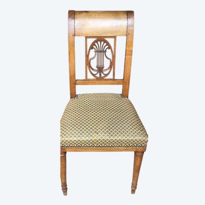 Una sedia in stile Directoiire