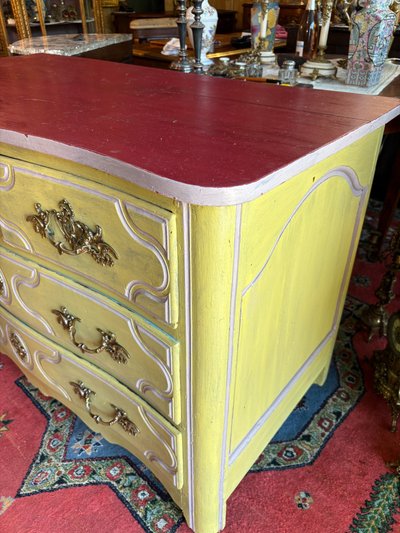 Commode 18ième rechampie