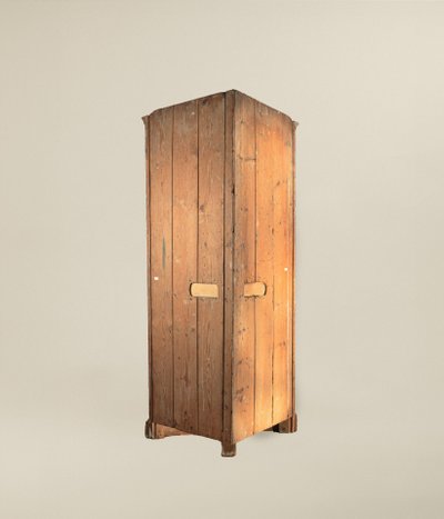 Large corner cabinet in lacquered wood, Genoa, 18th century
