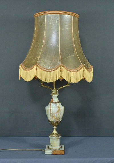Bedeutende Lampe aus Onyx und Bronze, Stil Louis XVI - 20.