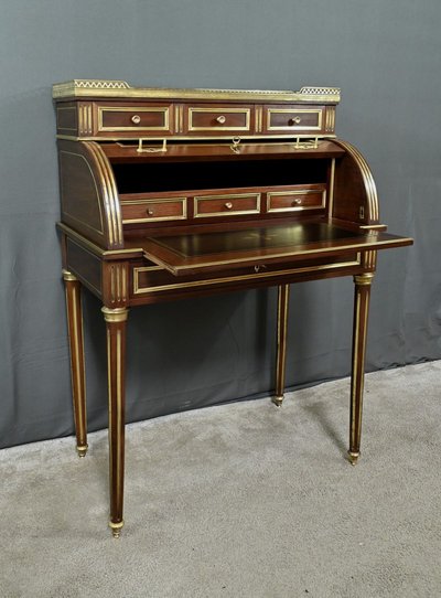 Small Mahogany Cylinder Desk, Louis XVI style - Mid-19th century