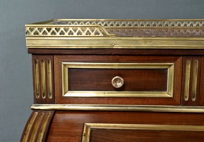 Small Mahogany Cylinder Desk, Louis XVI style - Mid-19th century