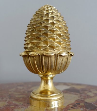 Kugel eines Schlosstreppengeländers aus vergoldeter Bronze - Stil Louis XVI Empire - Maison Fontaine
