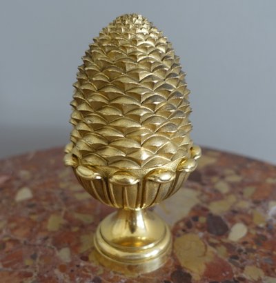 Kugel eines Schlosstreppengeländers aus vergoldeter Bronze - Stil Louis XVI Empire - Maison Fontaine
