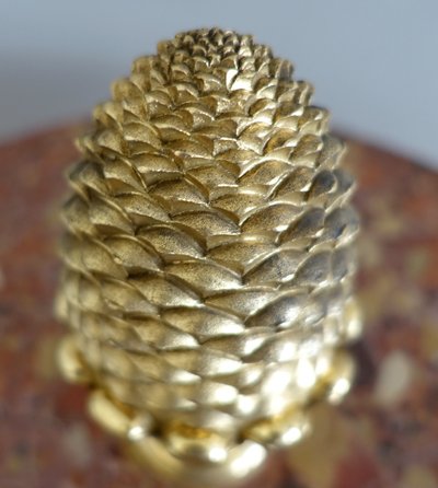 Kugel eines Schlosstreppengeländers aus vergoldeter Bronze - Stil Louis XVI Empire - Maison Fontaine