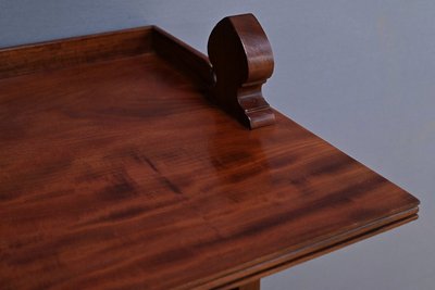 Mahogany sideboard, Victorian period, England - 2nd half 19th century
