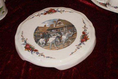 Tafelservice aus Steingut von Sarreguemines Dekor Obernai Henri Loux ép. début 20ème 89 pièces
