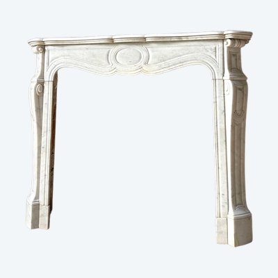 Cheminée en marbre blanc style Louis XV 19e siècle 
