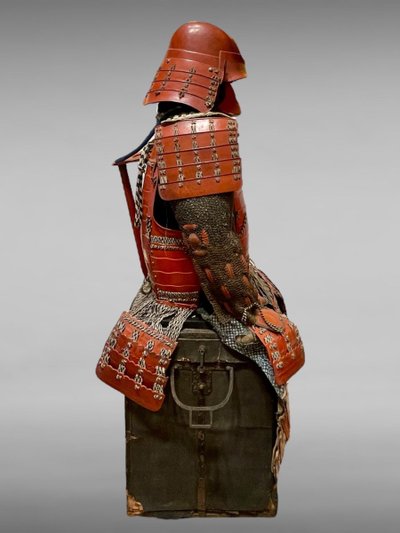 Armatura completa da samurai rossa - Periodo Edo (1603 - 1868).