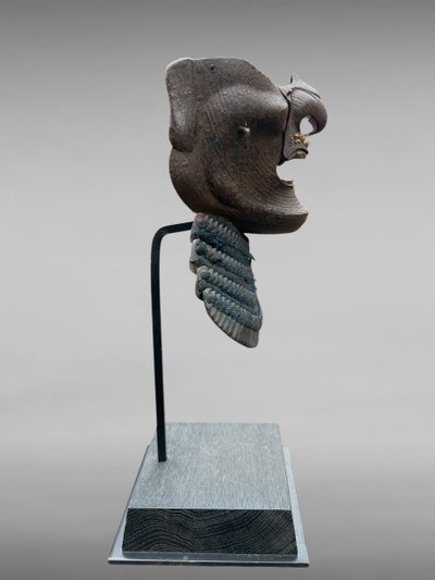 Maschera da samurai Mempo in ferro battuto - Periodo Edo (1603 - 1868).