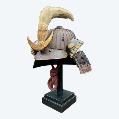 Kabuto da samurai in ferro battuto - Periodo Edo (1603-1868).