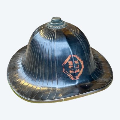 Jingasa di samurai del clan Inaba - Periodo Edo (1603-1868).