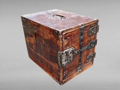 Cabinet Kodansu - Période Edo (1603-1868).