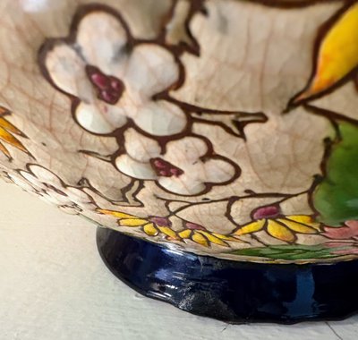 Emaillierte Blumenvase aus Longwy - Einzelstück signiert M. P. Chevallier, Januar 1943