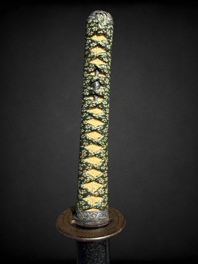 Japanese Katana sword, attributed to Toshikazu, with NBTHK certificate - late Edo (19th century).