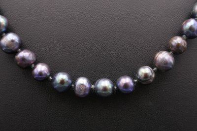 Collana di perle di Tahiti, chiusura in oro bianco 18 carati.