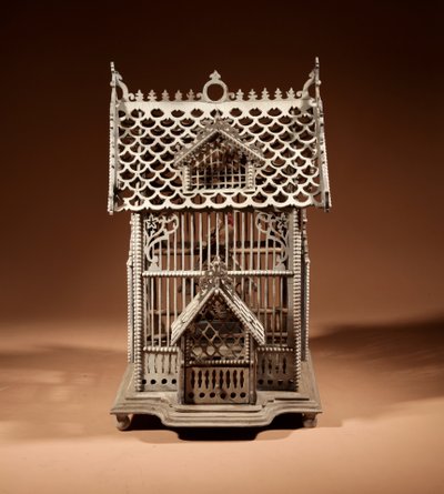   Cage à oiseaux rare, art populaire, ajourée, style continental, vers 1920.