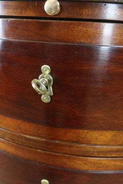 commode Louis XVI demi lune
