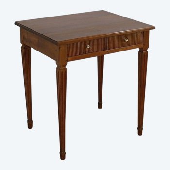 Small solid cherry wood table, Louis XVI style - 1st part of the XIXth century