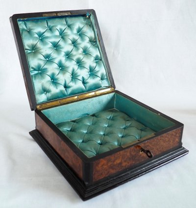 Napoleon III marquetry jewelry box