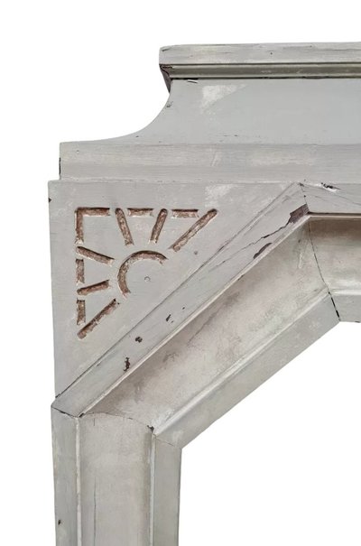 Mantello d'epoca Art Déco in legno laccato con finitura in finta pietra, 1925 circa