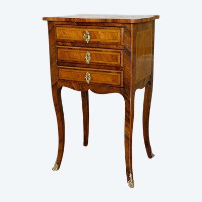 Table de salon chiffonnière ou chevet d'époque Louis XV en marqueterie