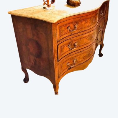 Cassettone napoletano intarsiato di epoca LOUIS XV. Periodo della Reggenza