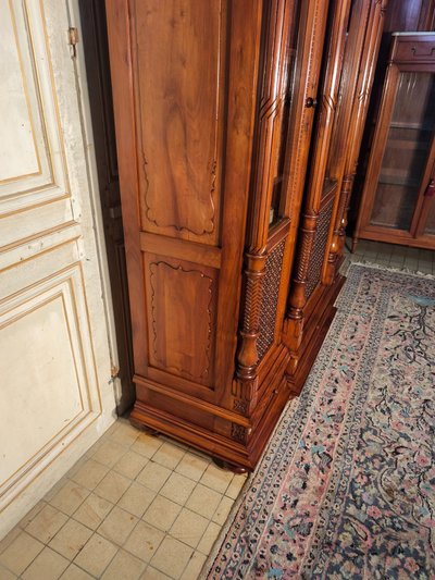 Orientalist 19th century walnut bookcase in the taste of pierre loti
